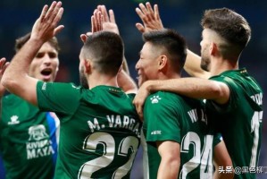  德甲揭幕战上演进球大战创纪录  