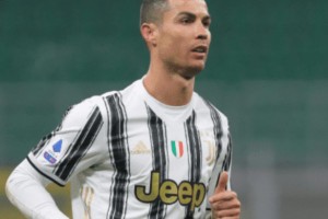  那不勒斯逆转米兰，终结对手不败金身  